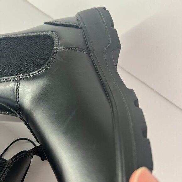 NWOT Aquatherm Bryanna Black Leather Pull On Water Resistant Chelsea Boots Sz 9 - Picture 14 of 16